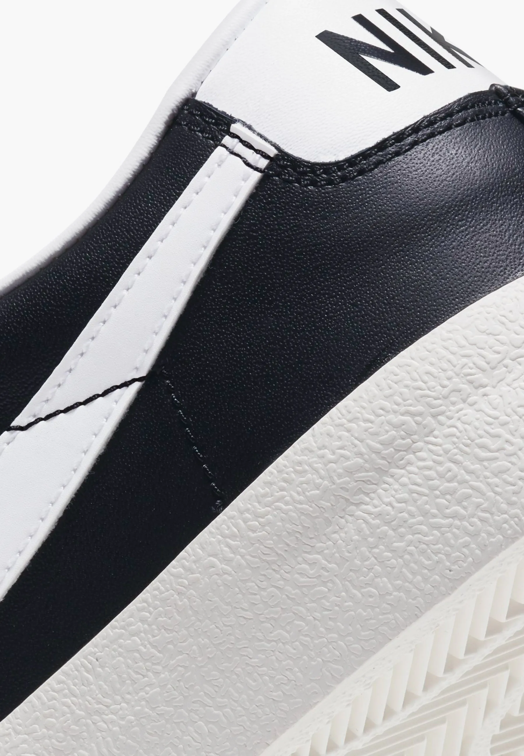 Blazer Low '77 Vintage - black/white sail/black