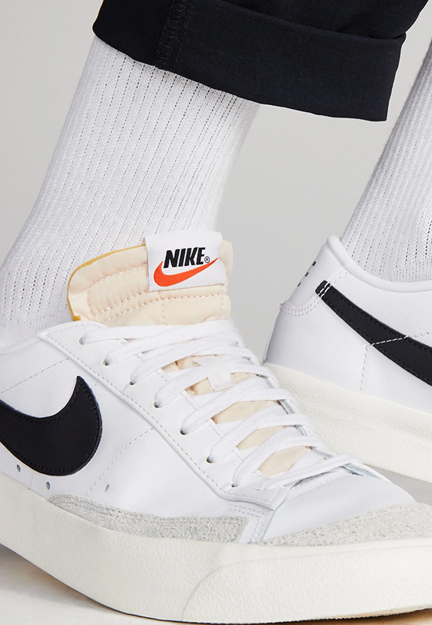 Blazer Low '77 Vintage - white/black sail