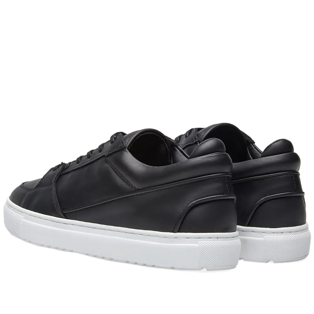 ETQ. Low Top 3 SneakerBlack & White