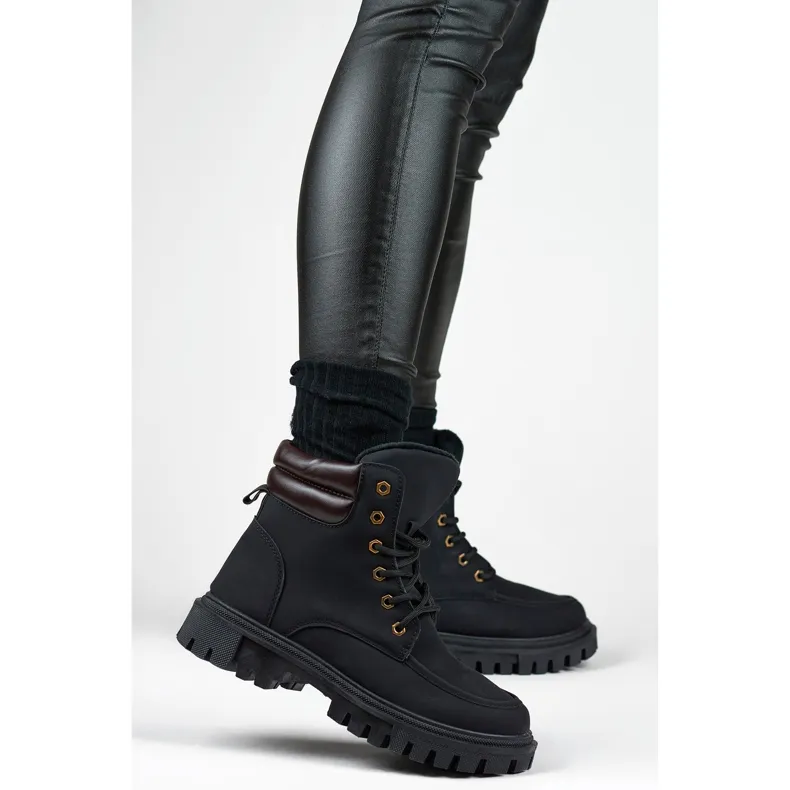 Insulated women's high-top boots, black lace-up boots