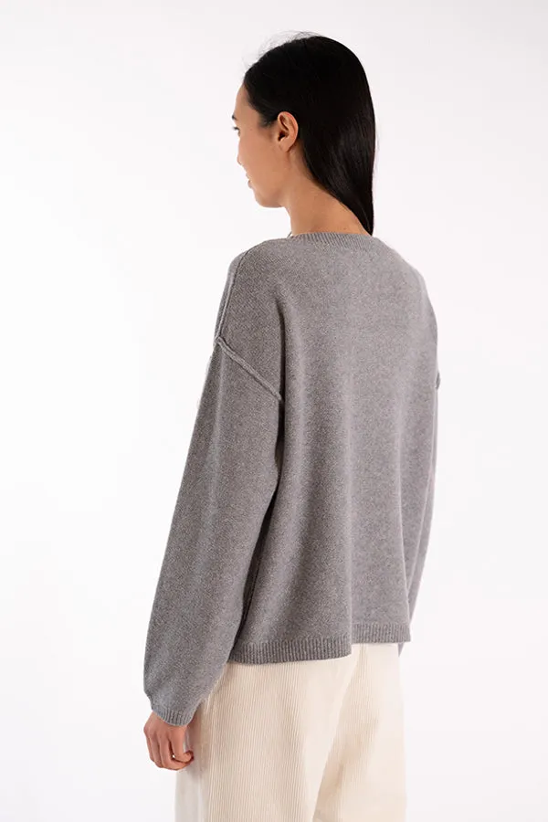 Jeff EVE HEARTS EMBROIDERY GREY SWEATER