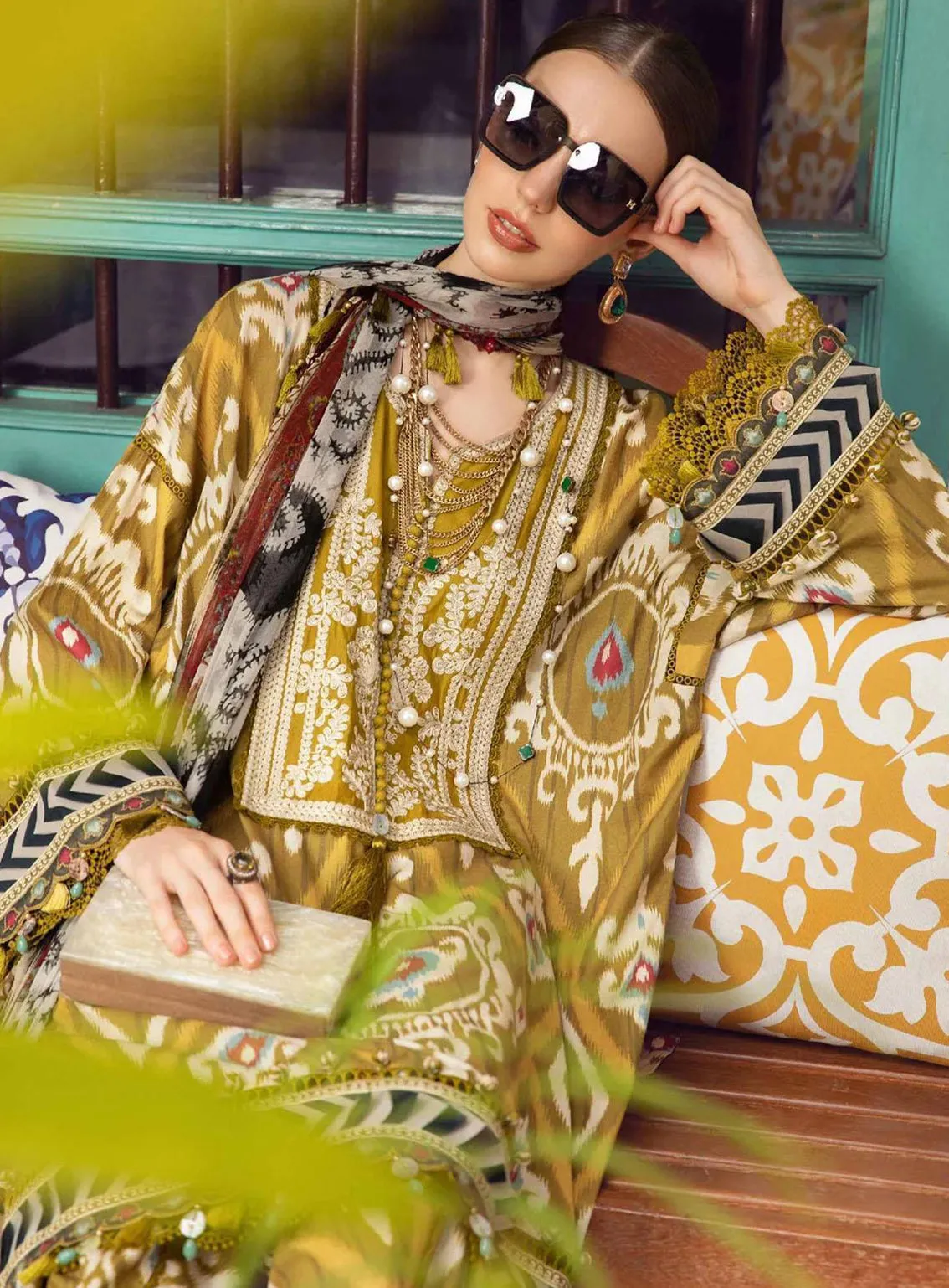 M Prints By Maria B Embroidered Cambric Unstitched 3 Piece Suit - 4A