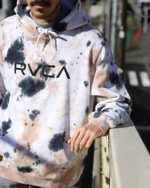 RVCA  |Long Sleeves Plain Logo Hoodies